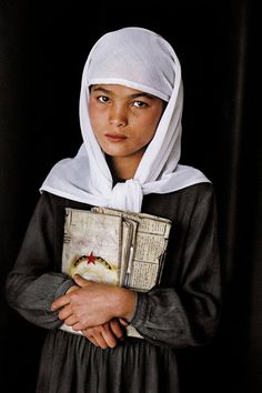 Steve Mccurry Photos, Herat Afghanistan, Steve Mc, Images And Words, We Are The World, Magnum Photos, Foto Art