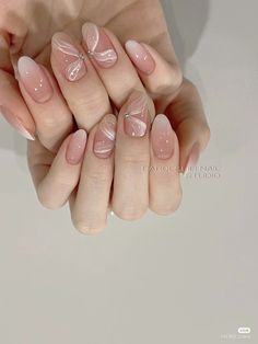 chinese nails - nail inspo - nail inspiration - nail ideas - pretty nails - nail art design - aesthetic nails - xiaohongshu Nail Ideas Chinese, Nails Chinese Design, Chinese Gel Nails, Chinese Nails Short, Minimalist Nail Design Inspiration, Nail Almond Design, Chinese Style Nails, Nails Xiaohongshu, Chinese Nail Art