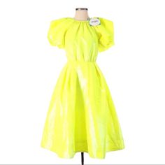 Nwt Christopher John Rogers Target Puff Sleeve Volume Dress Yellow Midi Designer Voluminous Bubble Dress For Spring Party, Voluminous Puff Sleeve Dress For Spring Evening, Voluminous Puff Sleeve Evening Dress For Spring, Spring Bubble Dress With Balloon Sleeves For Party, Spring Dress With Puff Sleeves, Voluminous Puff Sleeve Dress For Spring Parties, Spring Short Sleeve Puffy Dresses, Short Sleeve Puffy Dresses For Spring, Spring Puffy Short Sleeve Dresses