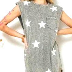 Jersey Dress With Side Slits Size Large Sleeveless Star Print Spring Dress, Casual Spring Dress With Star Print, Summer Dress With Side Slits And Crew Neck, Summer Dresses With Side Slits And Crew Neck, Summer Dresses With Star Print And Short Sleeves, Large Size Dresses, Jersey Dress, Star Print, Gray White