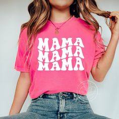 Mama Shirt AT CHECKOUT: ▪️ Shirt Color(Shown in Pepper and neon pink) ▪️ Size ▪️ Design Color SHIRT INFO: ▪️ Comfort Color heavy blend shirts ▪️ All shirts are unisex fit. Please refer to the size chart provided in the listing photos for more details. ▪️ Unisex, 6.1 oz, 100% ring spun cotton, garment-dyed, DESIGN INFO: ▪️ Design is heat transfer vinyl and is applied to each shirt with a commercial grade heat press. ▪️ There may at times be a slight difference between real and perceived colors of Mama Tee Shirts, In My Mom Era, Circuit Ideas, Info Design, Mom Era, Mama Tee, Dad Svg, Mama Shirts, Funny Mom Shirts