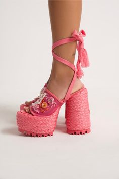 Raffia Flowers, Soft Legs, Naked Wolfe, Icon Shoes, Pink Logo, Heeled Loafers, Shoe Care, White Leather, Sandals Heels