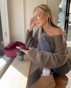 Uggs Outfit, Autumn Fits, Outfits 2023, Stockholm Fashion, Autumn Outfit, Outfit Inspo Fall, Mode Inspiration, Winter Fashion Outfits, Looks Vintage