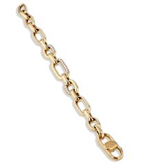 Experience the luxurious beauty of this 18kt Yellow Gold Chain Link Diamond Pave Bracelet, boasting Diamond Pave on the links! Yellow Gold Pave Diamond Chain Bracelet 18kt. Yellow Gold Chain Link Diamond Pave on the links 1.42ct F-VS Diamond Pave SKU: 22638 0-5381NS Luxury Diamond Bracelets With Gold Chain, Luxury Diamond Bracelet With Gold Chain, Luxury Diamond Oval Link Chain Bracelet, Diamond Link Bracelet With Gold Chain, Luxury Diamond Link Bracelet With Gold Chain, Luxury Link Diamond Bracelet With Gold Chain, Luxury Diamond Link Chain Bracelet, Luxury Diamond Chain Gold Bracelet, Luxury Diamond Link Gold Bracelet