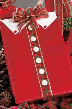 #lifestyle, #productivity, #organization, #goal setting Diy Holiday Gift Wrapping, Christmas Gift Wrapping Ideas, Pretty Gift Wrapping Ideas, Gift Wrapping Techniques, Gift Wrapping Ideas, Gifts Wrapping Diy, Creative Diy Gifts, Unique Gift Wrapping