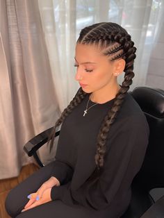 27 Beautiful Summer Braided Hairstyles To Slay Your Vacation White Girl Braids, Feed In Braids Hairstyles, Cool Braid Hairstyles, Braids With Extensions, Pretty Braided Hairstyles, Cornrow Hairstyles