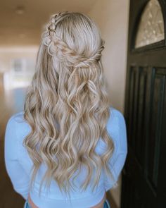 Braided Half Up Half Down Hair Wedding, Hairstyles Waterfall, Braided Half Up Half Down Hair, Braid Half Up, Grad Hair, Wedding Hairs, Waterfall Braid Hairstyle, Braid Half Up Half Down, Waterfall Hairstyle