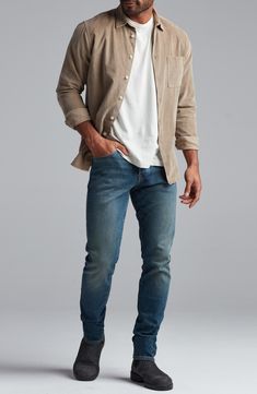 Mens Casual Autumn Outfits, Mens Outfits Dressy Casual, Mens Casual Attire, Male Thanksgiving Outfit, Business Casual Outfits Men Jeans, Male Fashion Basics, Men’s Casual Button Up, Men Southern Style Outfit, Simple Mens Fashion Outfits