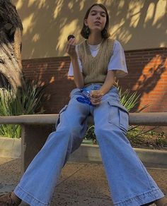 Y2k Fashion Street Styles, 40s Mode, 80s Fashion Party, Fashion 60s, 1920 Fashion, Estilo Indie, Skater Girl Outfits, Fashion 90s, 70s Outfits