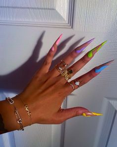 Steletoes Nails Long, Stelltos Nails Design, Orange Stiletto Nails Designs, Medium Stiletto Nails Designs, Colorful Stiletto Nails, Bright Stiletto Nails, Rainbow Stiletto Nails, Baddie Nails Stiletto, Acrylic Nail Designs Stiletto