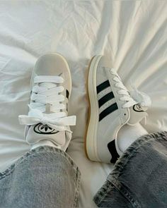 Adidas Campus Shoes, Dream Items, Shoes For School, Men's Adidas (men), Wardrobe Capsule, Adidas Campus, Girly Shoes