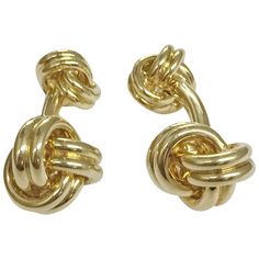 Classic 18kt Yellow Gold "Tiffany" Style Gold Knot Cufflinks. A must for any gentlemen's jewelry wardrobe! Knot Cufflinks, Gold Tiffany, Jewelry Wardrobe, Gold Cufflinks, Vintage Cufflinks, Tiffany Style, Classic Gold, Cuff Links, Hallmark