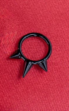 Titanium Septum Ring | Trinity Spike [Black]-Impaler Body Jewellery-Tragic Beautiful Cool Septum Rings, Septum Jewelry Men, Cool Septum Jewelry, Cute Septum Rings, Septum Piercing Jewelry, Septum Rings, Septum Clicker, Septum Jewelry, Piercing Ideas