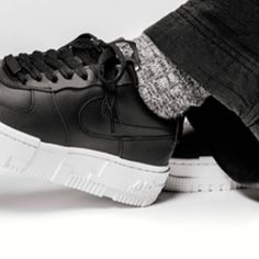 Nike Af1 Pixel Women’s In Black Women’s Size 7.5 Brand New Missing Lid No Flaws Marks Or Blemishes Ck6649-001 Af1 Pixel, Grey Nike Sneakers, Black Nike Air Max, Lacing Shoes For Running, Nike Internationalist, Nike Air Zoom Pegasus, Nike Sneakers Women, White Leather Sneakers, Nike Flex