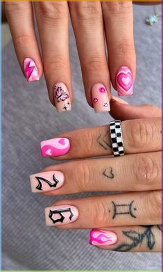 \ Gel Nail Birthday Designs, 22 Birthday Nails Art Ideas, 29th Birthday Nail Ideas, Birth Year Nails Design, Cute Birthday Nail Designs, 1999 Nail Design, 20 Nails Birthday, 27 Birthday Nails, 26 Birthday Nails