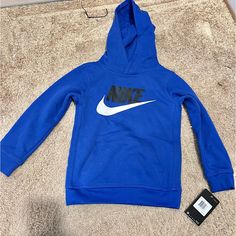 New With Tags & Never Worn Nike Sweatshirts Hoodie, Blue Hoodie Men, Nike Pullover Hoodie, Nike Fleece, Nike Pullover, Red Nike, Boys Nike, Blue Nike, Boys Hoodies