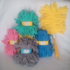 These Swiffer duster are great for any home. With 360 degree and 4 layer in different length and width to get into different spaces. These amazing dusters are completely washable and can be used again and again. Why buy disposable when you can get reusable. Available in different sets and more colors will be coming soon. A great way to go green and save money.  Machine washable. dry low Working on more color.  9 x 7    Custom color and design may be order. Special pricing for larger orders.  If you have any questions or are looking for a color not listed contact me anytime! Swiffer Duster, Duster Pattern, Cleaning Baking Sheets, Degree Design, Art Glass Jewelry, Giraffe Crochet, Interesting Products, Cleaning Tricks, Beginner Sewing