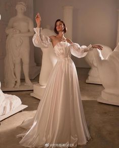 Off White Wedding Dresses, Organza Wedding Dress, 파티 드레스, Dream Wedding Ideas Dresses, Fairytale Dress, Glam Dresses, White Wedding Dresses