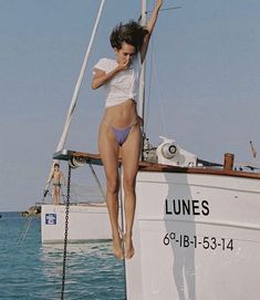 Sailing Fashion, Lake Pictures, Anais Nin, Positano, Beach Babe, Summer Of Love, Summer Aesthetic, Beach Life, Senior Pictures