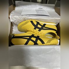 Classic Onitsuka Tiger Mexico 66 Shoe In Yellow/Black. Rubber Sole With Leather Body. Brand New With Box Onitsuka Tiger Women, Silver Trainers, Yellow Trainers, Tiger Mexico 66, Onitsuka Tiger Mexico 66, Mexico 66, Floral Sneakers, Asics Sneakers, Asics Shoes