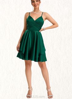 Camryn A-line V-Neck Short/Mini Silky Satin Homecoming Dress UKP0020463 Occasion:: ConfirmationDress Silhouette:: A-line Length:: Short/Mini Neckline:: V-Neck Straps&Sleeves:: Sleeveless,SpaghettiStraps FullyLined:: Yes Built-InBra:: Yes Boning:: No Fabric:: SilkySatin ModelName:: Crystal Height:: 5.8ft（176cm） Bust:: 32in（82cm） Waist:: 24in（61cm） Hips:: 35in（89cm） WearingSize:: US2/UK8/EU34 This dress could be custom made, there are no extra cost to do custom size and color.