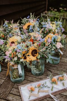 Pastel wedding bouquets with sunflowers with simple buttonholes Woodland Summer Wedding, Wild Flower Fall Wedding, Spring Boho Wedding Ideas, Spring Farm Wedding Colors, Wedding Ideas Flowers Bouquets, Wild Flower Wedding Theme Decor, June Country Wedding, Spring Wedding With Sunflowers, Wedding Wildflowers Decoration