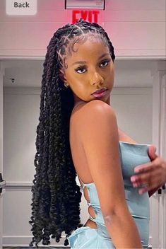 Medium Hairstyle, Box Braids Hairstyles For Black Women, Braided Cornrow Hairstyles, Quick Braided Hairstyles, Cute Box Braids Hairstyles, Protective Hairstyles Braids, Hair Twist Styles, Pretty Braided Hairstyles, Girls Hairstyles Braids