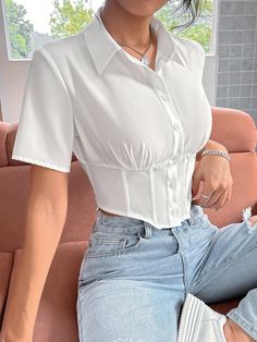 Blanco Casual Collar manga corta Tela tricotada Liso Camisa Embellished No-Elástico  Tops & Blusas & Camisetas de Mujer Clothing Pattern Design, Crop Dress, Plain Shirt, Crop Top Outfits, Women Blouses, Plain Shirts, Short Sleeve Button Up, White Outfits