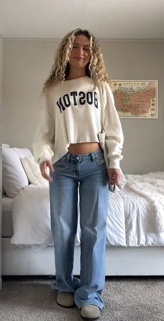 Cute Inspo Outfits, Carhartt Pants Outfits Women, Finals Week Outfit, Beachy Fits, Cold Clothes, Realistic Outfits, College Outfit Ideas, School Ootd, Outfit Pictures