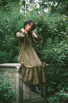 Wedding Dress Aesthetic, Dark Cottage Core, Cottage Core Fashion, Cottagecore Dresses, Cottagecore Clothes, Moonrise Kingdom, Cottagecore Outfits, Cottagecore Fashion