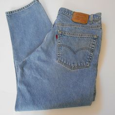 Levi's Mens 35 x 30 Jeans Medium Wash Blue 100% Cotton Relaxed Fit  W--35, ALMOST 36"--INSEAM--30 " RISE--12"--HIP---44-46" MEDIUM WASH BLUE--ZIPPER FLY--5 POCKETS DATE 11/01, ALMOST VINTAGE-MADE IN MEXICO Straight Jeans Outfit, Men 90s, Blue Jeans Mens, 80s Mens, Work Jeans, Tapered Leg Jeans, Jeans Men, Washed Jeans