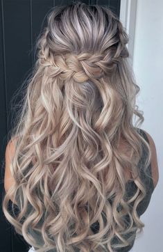 22 Best half up half down hairstyles for everyday to special occasion - braid hairstyle, braid half up half down, wedding hairstyle #hair Braid Hairstyle, Braided Hairstyles For Wedding, Easy Braids, Hoco Hair Ideas, Formal Hairstyles, Hairstyles Medium