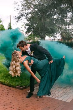 Unique Prom Photoshoot Ideas, Engagement Photos Formal, Prom Photography Ideas, Engagement Concept, 1920's Hair, Concept Picture, Dress For Engagement, St Pete Wedding