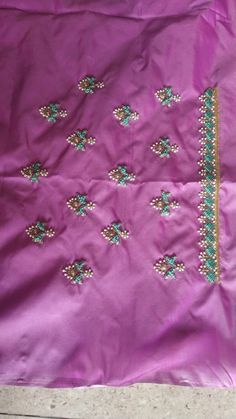 Simple Butties Maggam Work, Simple Work Designs, Butties Maggam Work, Simple Work Blouse Designs, Mirror Work Blouse Design