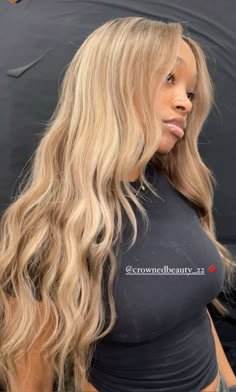 Blonde Hair On Dark Skin, Brown Skin Blonde Hair, Blonde Weave, Honey Blonde Hair, Ash Blonde Hair, Dope Hairstyles, Hair Ponytail Styles, Front Lace Wigs Human Hair, Baddie Hairstyles