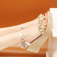 Upper Material: Sequined ClothOrigin: CN(Origin)Sandal Type: GladiatorHeel Type: WedgesLining Material: PUSide Vamp Type: OpenOutsole Material: RubberHeel Height: Super High (8cm-up)With Platforms: YesPlatform Height: 3-5cmOccasion: CasualClosure Type: Buckle StrapFit: Fits true to size, take your normal sizeBack Counter Type: Ankle StrapFashion Element: PlatformStyle: FashionModel Number: 777777775Pattern Type: SolidInsole Material: Rubber Summer Platform Sandals, Sandals Platform, Body Proportions, Ankle Strap Shoes, Womens Sandals Wedges, Light Weight Shoes, Open Toe Shoes, Arte Popular, Espadrille Sandals