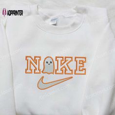 Introducing the Baby Ghost x Nike Embroidered Sweatshirt, the ultimate fashion statement for Halloween enthusiasts! This limited edition sweatshirt boasts Nike Patch Sweatshirt, Nike Embroidered Sweatshirt, Nike Fall, Nike Inspired, Embroidered Apparel, Patch Sweatshirt, Sweatshirt Ideas, Boo Basket, All Over Print Shirt