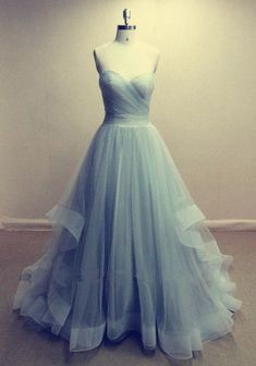 Fluffy Prom Dress, Tulle Prom Dress Long, Gray Formal Dress, Grey Wedding Dress, Evening Dresses Uk, Grey Prom Dress, Strapless Prom Dresses, Simple Prom Dress, Tulle Evening Dress