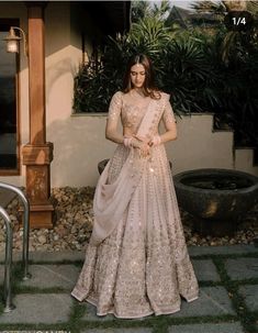 Varmala Designs, Engagement Dress For Bride, Latest Bridal Lehenga Designs, Engagement Lehenga, Every Aesthetic, Shoes Mary Jane, Aesthetic Rose, Latest Bridal Lehenga