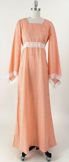 70s Peach Gingham Bell Sleeve Maxi Dress Boho Mod Lace Angel Sleeve Prairie Dress Small - Etsy Bohemian Maxi Dress For Picnic, 1970s Maxi Dress, Peach Gingham, Maxi Dress Boho, 70s Maxi Dress, Angel Sleeve, 1970s Fashion, Prairie Dress, 70s Dress