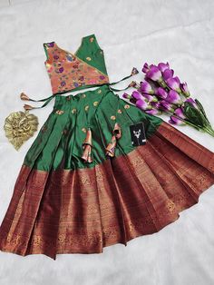 *||""SANKRANTI""NEW LAUNCING  PAITHANI KIDS LEHENGA CHOLI|*

*kids lehenga choli*

*NOTE- FULL FLAIR SAME AS PIC  and chest,waist and height as per size||*


 *Lehenga* -full stiched  kanjivaram silk febric with all body zari  weaving work  with full *canwas* finishing 

*Blouse*- full stitched heavy silk with all over zari weaving work  same as pic petren 

*Lining* : heavy crape (full upto bottom)

*❤️PRICE - *₹ 1050 free shipping/-*
READY TO SHIP

*💯 QUALITY PRODUCT*
*Age Group*
*Size-19 - 0.1yrs*
*Size-20 - 2-3 yrs*
*Size-22 - 4-5 yrs*
*Size-24 - 6-7 yrs*
*Size-26 - 8-9 yrs*
*Size-28 - 10-11 yrs*
*Size 30 -12-13 yrs*
*Size-32 - 14-15yrs*

😀😀😀😀😀😀😀😀 Silk Lehenga Choli, Lehenga Design, Lehenga Fabric, Silk Lehenga, Lehenga Designs