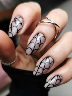 Rad Tattoos, Bat Nails, Black Halloween Nails, Halloween Acrylic, Halloween Acrylic Nails, Gothic Nails, Nail It, Goth Nails