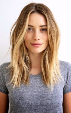 Hair Inspiration: Arielle Vandenberg | Beachy Textured Waves