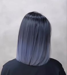 Blue Grey Hair, Perfect Blonde Hair, Korean Hair Color, Dip Dye Hair, Hair Color Underneath, Beauty Hair Color, Hair Color Streaks, Hair Streaks, Hair Inspiration Short