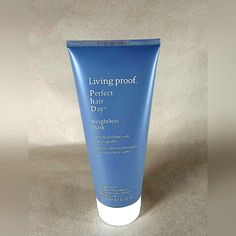 Living Proof Perfect Hair Day Weightless Mask 6.7oz/200ml Sealed A Weightless, Silicone-Free Mask That Revives Dull, Dry, Or Lifeless Hair With Hydration, Softness, And Shine In Just 5 Minutes. Up To 70% Reduction In Breakage After One Use Rejuvenates And Rehydrates Dull, Lifeless Hair Without The Weighteven Fine Or Thin Types Replenishes Healthy Hair's Naturally Protective Outer Layer Living Proof Hair Products, Lifeless Hair, Healthy Natural Hair, Living Proof, Perfect Hair, Hair Day, Healthy Hair, Natural Hair Styles, Mask