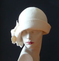 White felt hat, womens hat, Felted Hat, Wedding hat felt hat Cloche Hat Art Hat White Hat La belle epoque Art Deco 1920s hat Art Hats White hat cloche 1920's hat Gatsby hat Mother of the bride Hats&Caps Accessories Handmade Great, very flattering hat ! Adapts to the head ! Special and unique ! Sophisticated and elegant ! My other hats you can find here: https://www.etsy.com/shop/Feltpoint?ref=hdr_shop_menu&section_id=17484098 On order I can make a hat in a different size and color. As th White Brimmed Felt Hat For Kentucky Derby, White Brimmed Felt Hat For Formal Occasions, White Classic Mini Hat With Curved Brim, Classic White Mini Hat With Curved Brim, White Brimmed Felt Hat For Party, Cream Cloche Hat For Evening, Vintage White Fedora With Short Brim, Elegant White Brimmed Felt Hat, Classic White Mini Hat With Wide Brim