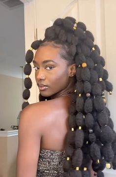 Braided Hairstyles Bubble Braid, Afro Puff Bubble Hairstyles, Bubbles Braids Hairstyle, Bubble Braid On Black Hair, Bubble Braid Afro Hair, Bubble Braids Black Hair, Afro Bubble Braids, Ginger Bubble Braids, Big Bubble Braids