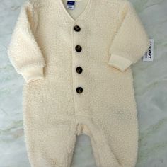 Brand New With Tags Old Navy Button Up And Snaps 3-6 Months Cream Long Sleeve Onesie For Playtime, Cream Long Sleeve Onesie For Winter, Old Navy Overalls, Navy Bodysuit, One Piece Shirt, Navy One Piece, Navy Romper, Different Shades Of Red, Halloween Onesie