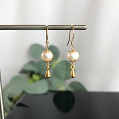 Pearl Earrings, Weeding Earrings Pearl Jewelry Bridal Earrings Pearl Jewelry Gold Earrings June Birthstone Pearl Drop Earrings Gift for Mom Dainty Earrings, Silver Earrings, Cute Earrings, Sister Gift ,White Pearls Earrings When you want to dress up your outfit with the perfect balance of understated glamour, this earring is for you. The luminous, Fresh Water Pearls will delicately catch the light and bring any outfit that perfect hint of sophistication. Please enjoy the individual character and Nickel-free Drop Earrings For Wedding, Round Teardrop Earrings For Anniversary, Classic Crystal Drop Earrings With Ear Wire, Dainty Drop Earrings For Anniversary, Dangle Pearl Drop Earrings As Gift, Dangle Crystal Earrings With Pearl Drop, Classic Single Teardrop Earring As Gift, Elegant Adjustable Drop Earrings, Pear-shaped Jewelry Gift