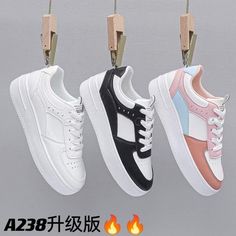 Best Casual Shoes, Sneakers 2022, Gel Toe Nails, Gel Toes, Chic Dress Classy, Pretty Shoes Sneakers, Shoes Hack, Best Shoes For Men